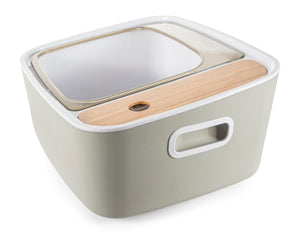 side view of scandinavian jacuzzi foot spa with carry handle visible 
